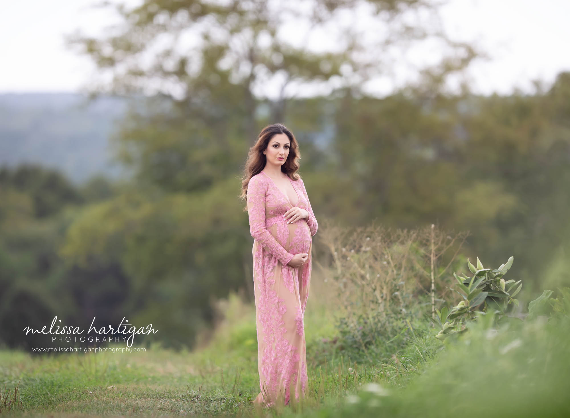 beautiful mom expecting baby outside maternity photo Connecticut maternity photographer