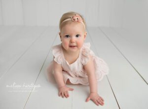 baby girl crawling in photography studio CT baby milestone photographer